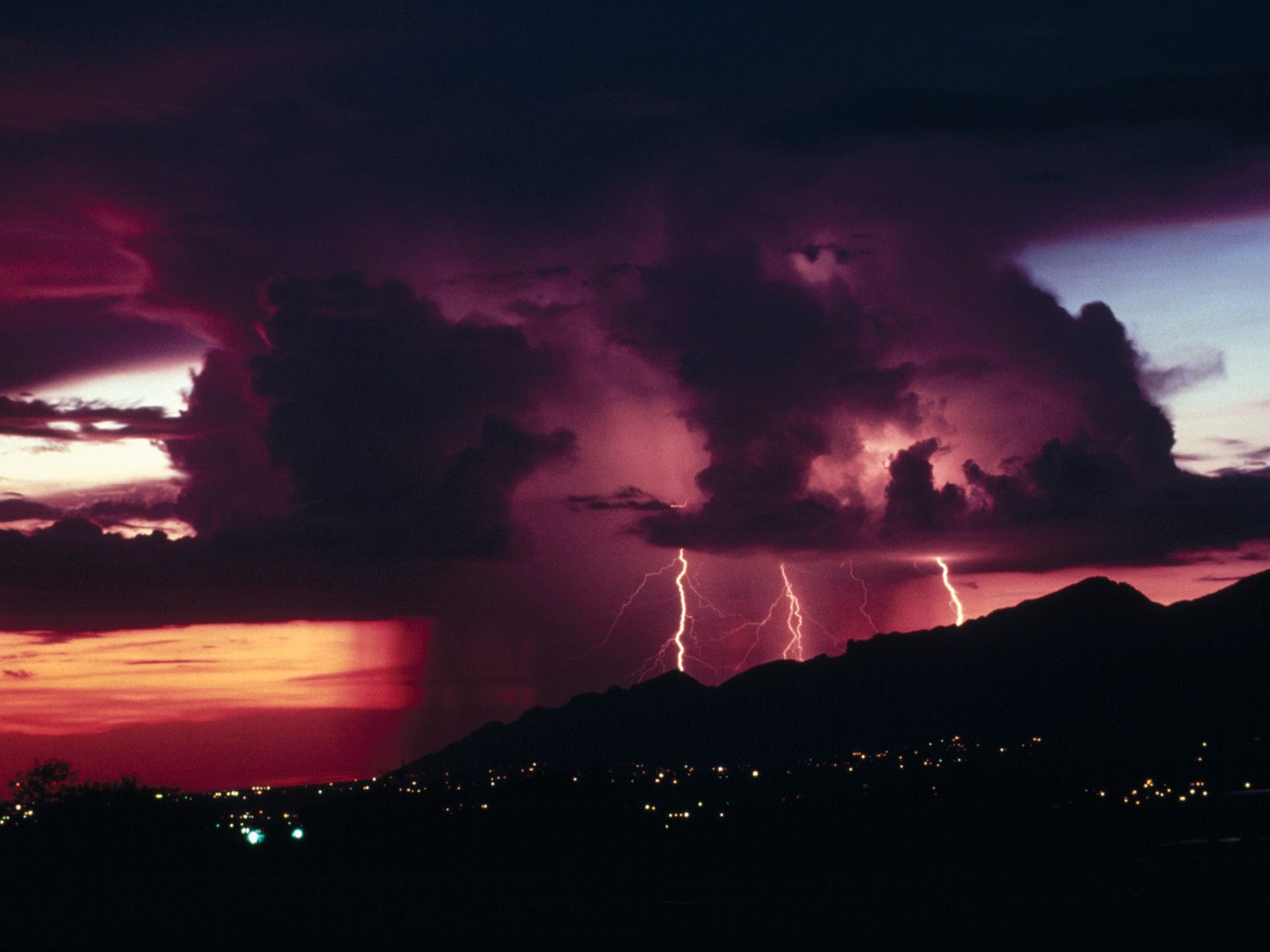 Thunderstorms over Santa Catalina Mountains, Tuc