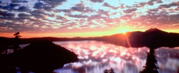 Sunrise on Wizard Island, Crater Lake National P (click to view)