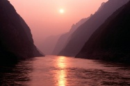 Wu Gorge of Yangtze River, China      I